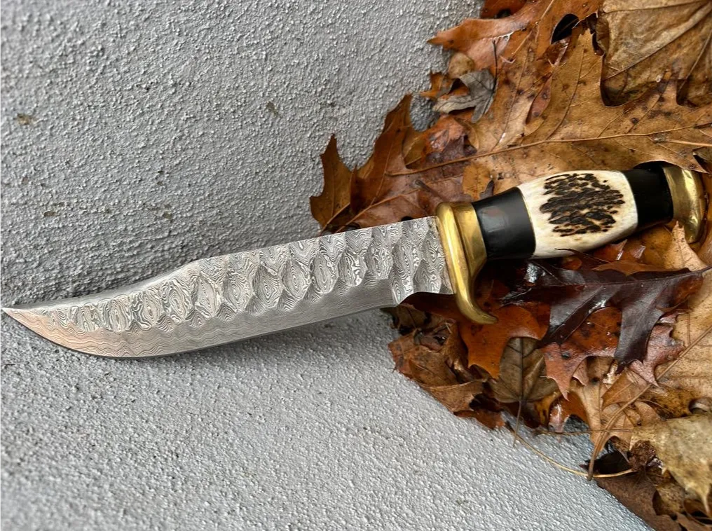 17" Handcrafted Damascus Steel Outdoor Bowie Knife with Stag Crown & Bull Horn Handle