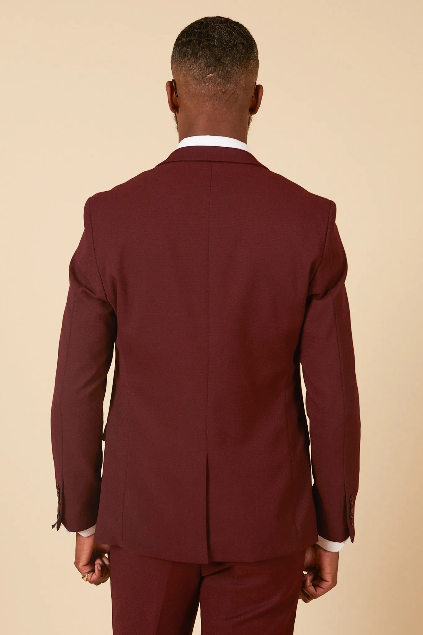 MAX - Wine Three Piece Suit